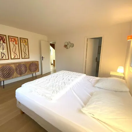 Vakantiehuis Grande Maison Renovee 3* A Benodet, Jardin Clos, Salle De Jeux, Parking, Wifi, Terrasse, 4 - Fr-1-481-112 *