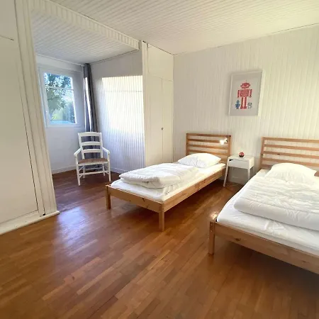 Vakantiehuis Grande Maison Renovee 3* A Benodet, Jardin Clos, Salle De Jeux, Parking, Wifi, Terrasse, 4 - Fr-1-481-112